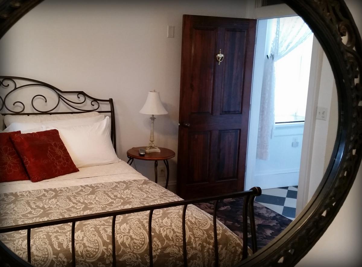 Mineral Point Hotel Bagian luar foto